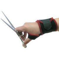 Show Tech артикул: STC-52STE001 Бандаж на руку для стрижки ножицями Show Tech Easy On Wrist Support.
