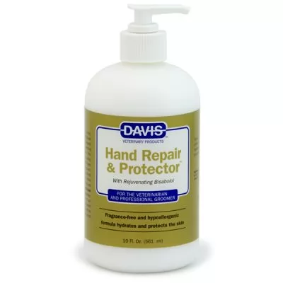 Лосьйон для рук з грумера/ветеринара Davis Hand Repair and Protector 539 мл.